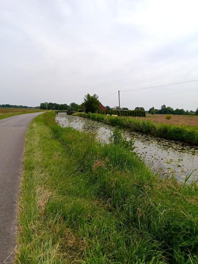 Fewo Unner'D Kastanje Moormerland Exterior foto